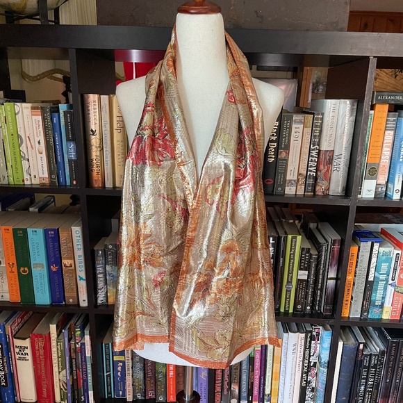 vintage Oscar de la Renta scarf - Picture 2 of 6